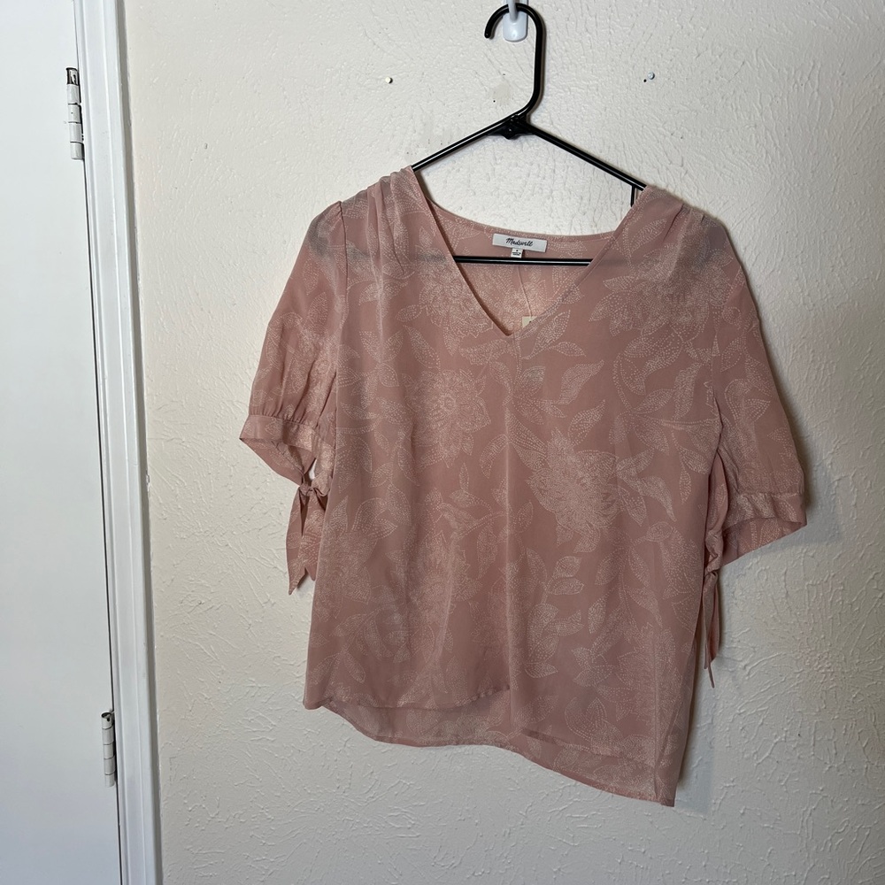 Madewell Blush V-Neck Blouse with Floral Design NWT
